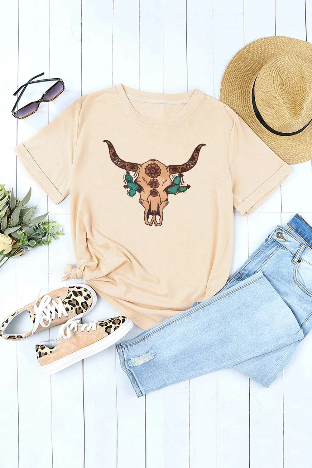 Boho Floral Western Steer Head Graphic Tee