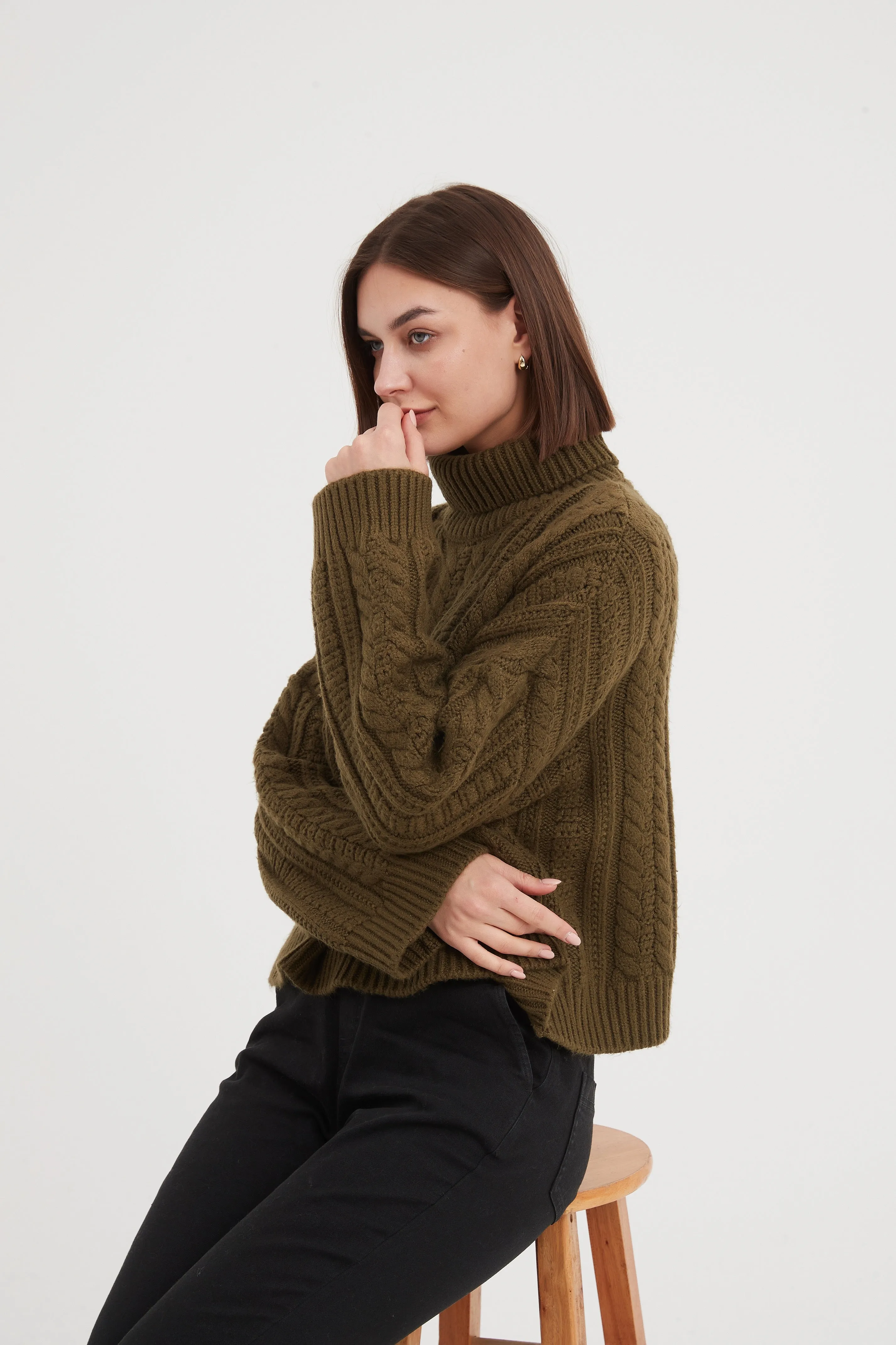 Tirelli Chunky Cable Oversized Knit