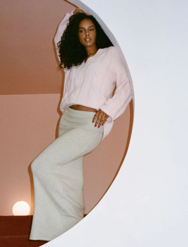 Whistler V-Neck Sweater | Petal